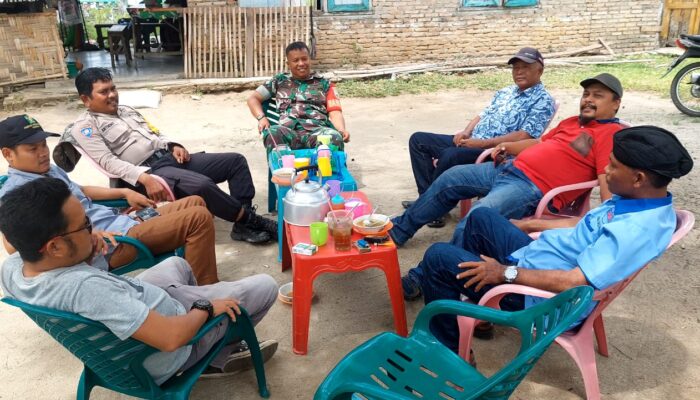 Sinergisitas TNI-Polri : Bhabinkamtibmas Dan Babinsa Gelar Sambang Dialogis