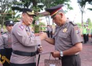 Kapolres Simalungun Pimpin Upacara Kenaikan Pangkat dan Pelepasan Purnabakti Personel Periode 1 Juli 2024
