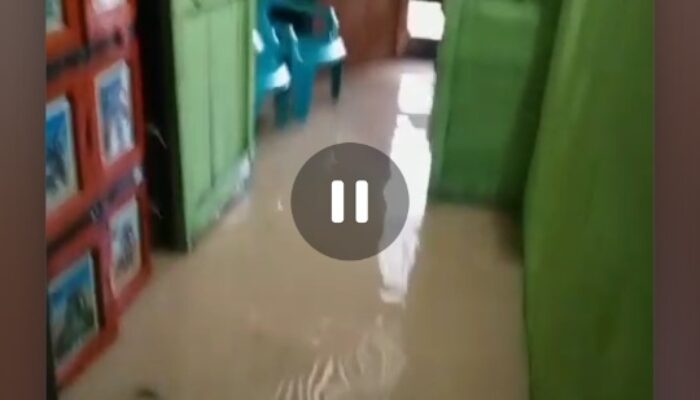 Keresahan Warga Akibat Dampak Terdirinya Pabrik Kelapa Sawit Hanya Sekitar 200 Meter Dari Pemukiman.