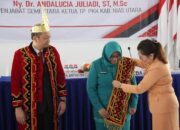 Pjs.Bupati Nias Utara Dan Pjs. Ketua TP-PKK Kabupaten Nias Utara Melaksanakan Rapat Koordinasi