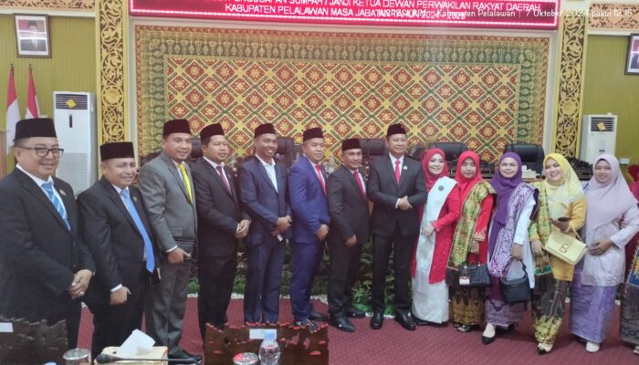 Sumpah Janji Ketua DPRD Kabupaten Pelalawan H.Syafrizal,SE dan Menekankan Pentingnya Kemitraan