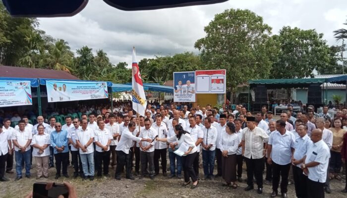 Slogan Masyarakat Lotu siap kita menangkam Pasangan Aman Jilid II.