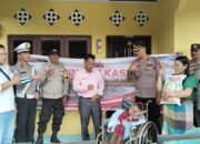 Kapolsek Tanah Jawa Laksanakan Minggu Kasih: Wujud Peduli Polri Berantas Perjudian dan Bantu Warga