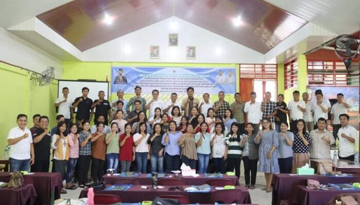 Skil Membatik di Butuhkan Orang Kreatif dan Teliti Di Kabupaten Nias Utara