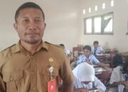 Torehkan Prestasi Kepala SMPN 01 Namrole, M Said Buton Patut Diapresiasi Pemerintah Daerah