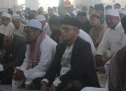 Bupati Buru Selatan, La Hamidi Shalat Ied Bersama Warga di Masjid Al-Muhajirin Desa Labuang