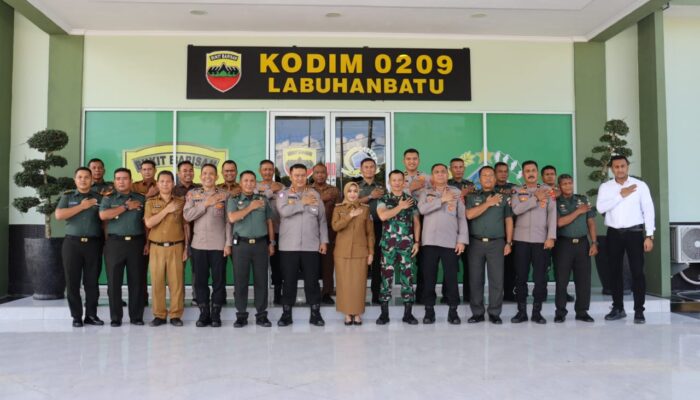 Kapolres Bersama Bupati Labuhanbatu Kunker ke Kodim 0209/ Labuhanbatu