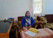 Lurah Aek Paing, Rika MM, Tetap Melayani Masyarakat Sesuai Dengan Tugasnya 