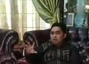 Rektor Universitas AL Wasliyah Labuhanbatu Basyarul Ulya Memberi Keterangan Kepada awak Media, Atas Pemberhentian Dirinya Sebagai Rektor