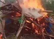 Pulo Kumba Bergolak,,Warga Bakar Lapak Diduga Narkoba di Siantar, Rumah Dilempari OTK, Dua Orang Terluka