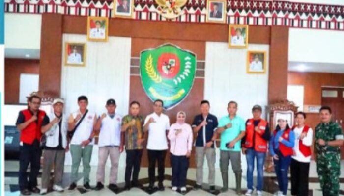 Bupati Tapsel Gus Irawan Pasaribu Apresiasi Cepat Tanggap Bupati Labuhanbatu dalam Bantu Korban Bencana