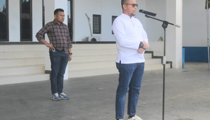 Respons Sorotan Publik, Bupati La Hamidi Ancam Evaluasi Total Sejumlah OPD