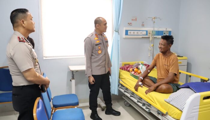 Sambut HUT Bhayangkara ke-80, Polres Labuhanbatu  Anjangsana Ke personil Yang Sakut