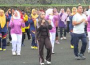 Ratusan Lansia Antusias Ikuti Senam Sehat Peringati HLUN ke-30 di Labuhanbatu