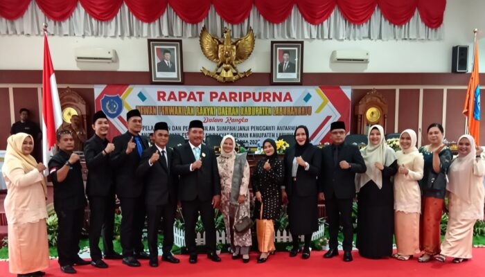 Zulkifli Ucapkan Sumpah Jabatan sebagai Anggota DPRD Labuhanbatu Periode 2024–2029