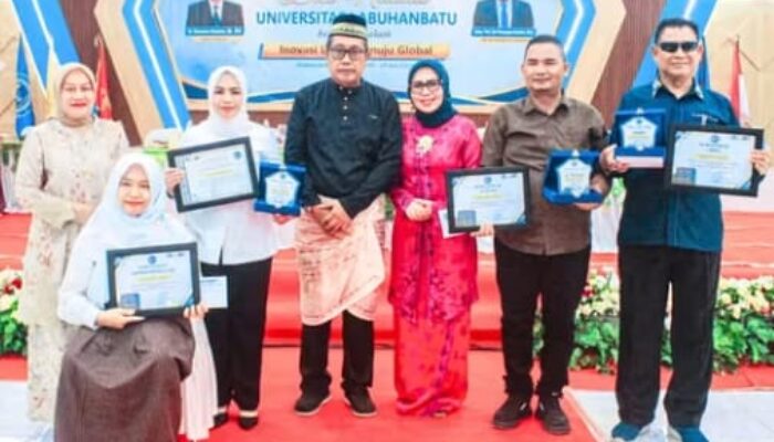DR.HC .Sujian Hadiri Hari Ulang Tahun ULB  Ke-28