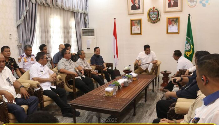 Gubernur Sumut Gelar Rapat Internal Bersama Kepala Daerah se-Kepulauan Nias