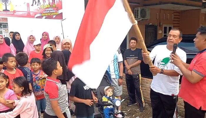Sambut HUT RI ke 81, Reratusan Warga Griya Jati Los Ikuti Jalan Santai