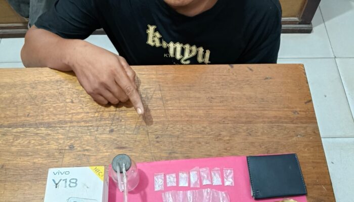 Unit Reskrim Polsek Ukui Amankan Pelaku Penyalahgunaan Narkotika di Ukui, 7 Paket Sabu Disita