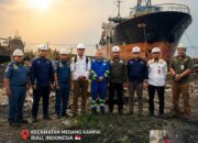 Melanggar UU Pelayaran & Aturan Lingkungan Maritim — KSOP Dumai Perintahkan Penghentian Tegas Pembongkaran Kapal Asing di Medang Kampai
