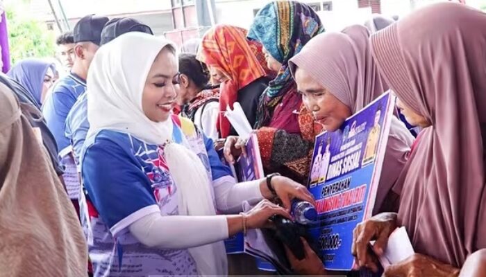 Semarak HUT ke-81 Pemkab Labuhanbatu, Bupati Maya Hasmita Hadirkan Bantuan Sosial untuk Warga